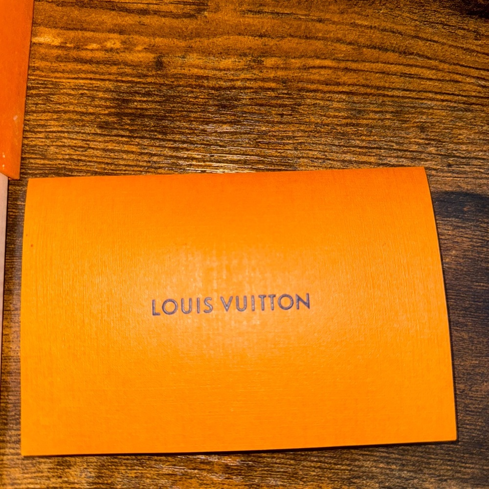 Louis Vuitton Orange Box with Blue Monogram Wallet - Picture 2 of 6